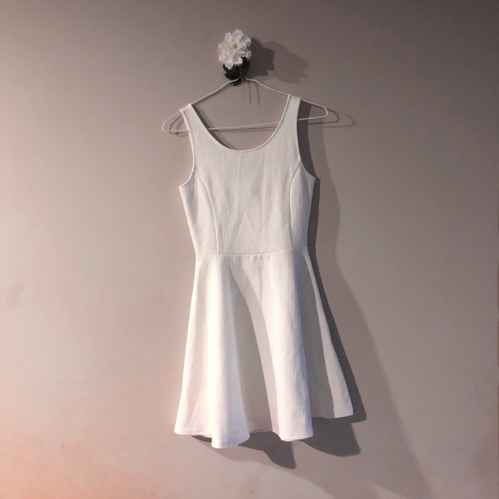 NWOT H&M white dress